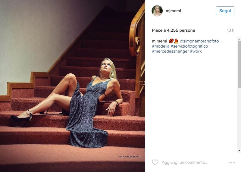 Mercedesz Henger, le foto più sexy 29