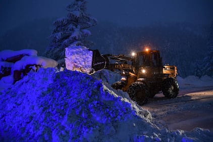 Maltempo, strade interrotte a Cervinia 3
