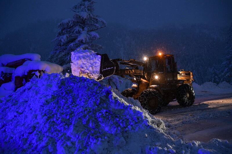 Maltempo, strade interrotte a Cervinia 3