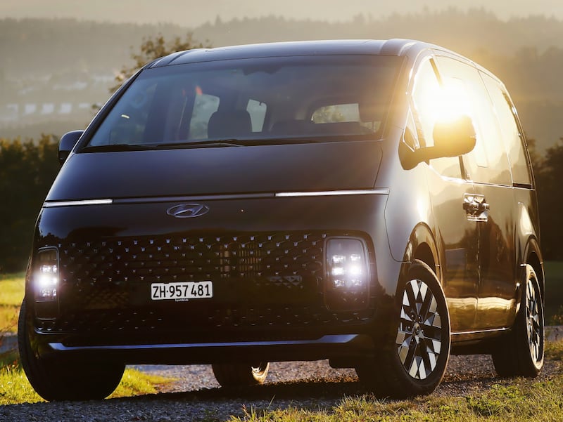 Hyundai Staria