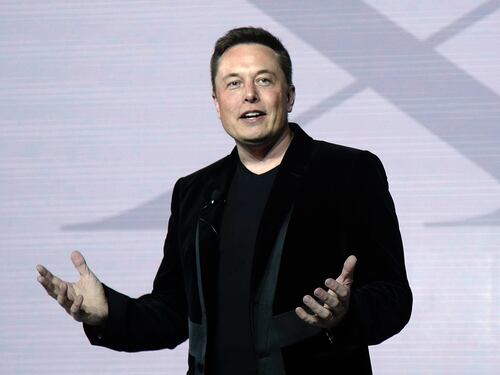 "Installato primo chip cerebrale sull'uomo": l'annuncio di Elon Musk