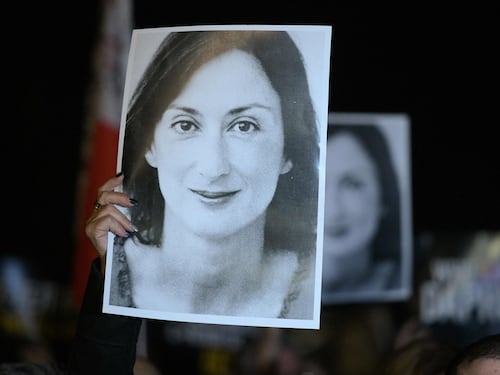 Svolta a Malta: cade l’accusa contro il presunto mandante del delitto Caruana Galizia