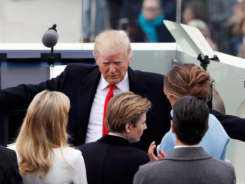 Tensioni tra Vaticano e Usa, ecco cosa non va tra Trump e Bergoglio