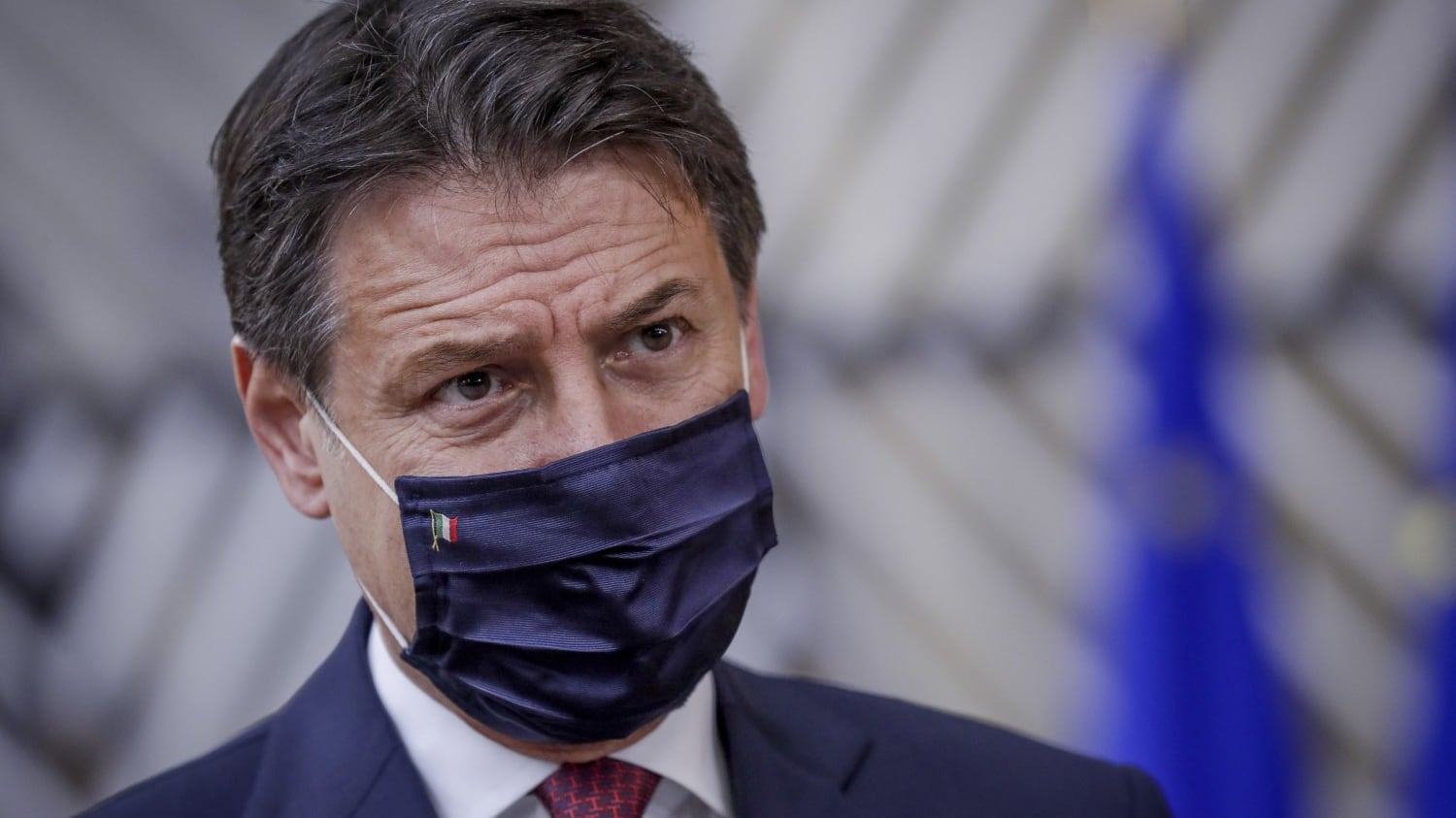 Conte fa l'equilibrista sul Mes: decisione dopo il congresso 5s