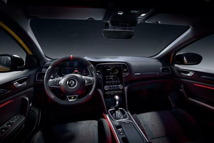 Renault Megane R.S. Ultime, guarda le foto  10