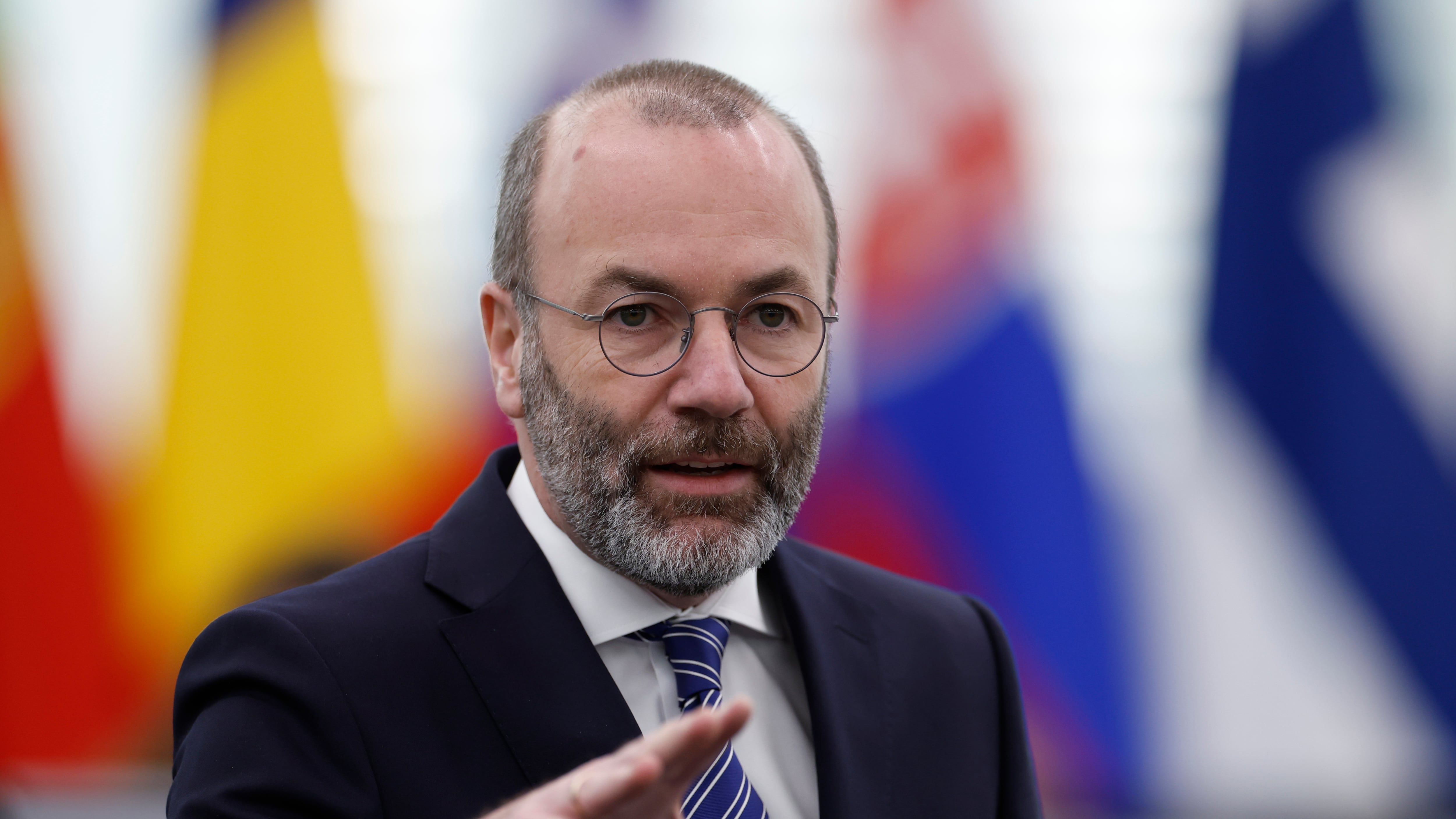 "Criminali e terroristi devono lasciare l'Europa". Il Ppe sferza l'Ue sui migranti