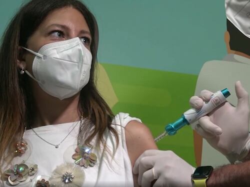 Covid, il primo vaccino senza ago: come funziona