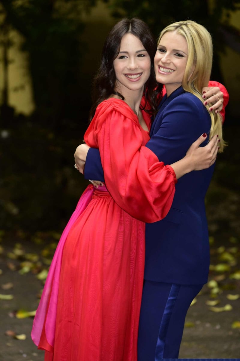 Michelle Hunziker e Aurora Ramazzotti in un nuovo show 12