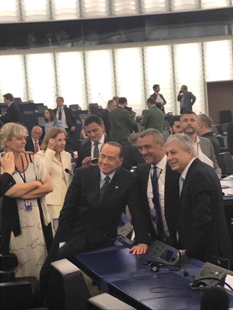 Berlusconi a Strasburgo 4