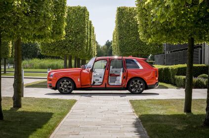 Quale auto scegliere per il matrimonio? I migliori modelli d'epoca, cabrio e sportivi 12