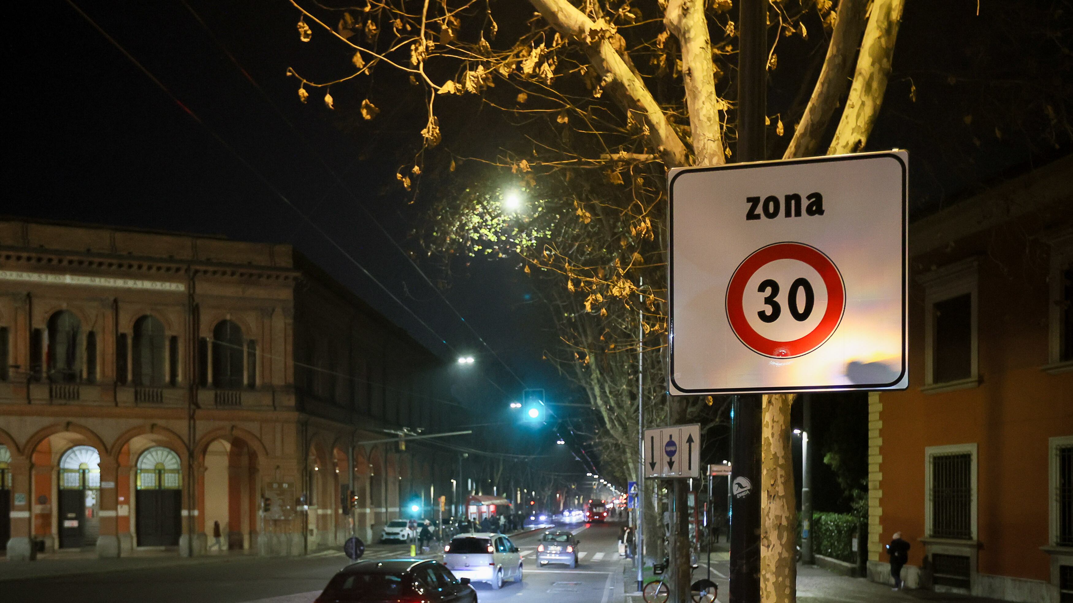 Andamento lento in città Dal Politecnico all'Ortica: nuove strade a 30 all'ora