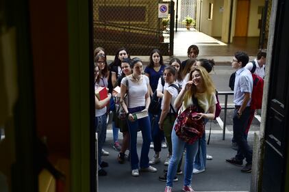 Gli studenti alla prima prova degli esami di Maturità 2019 1