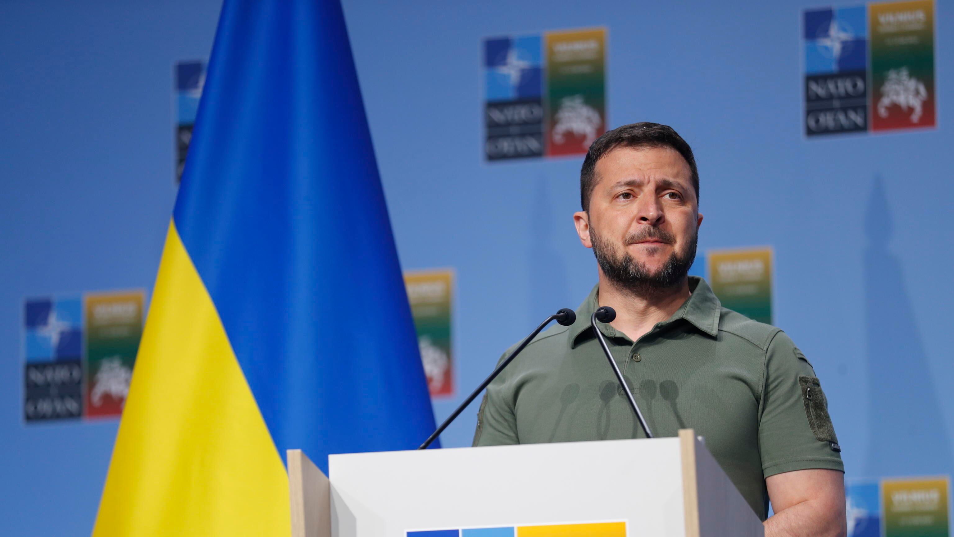 E Zelensky "purga" l'ambasciatore a Londra