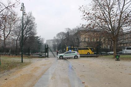 Milano, la città si sveglia ghiacciata 8