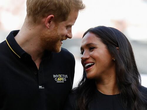 Il battesimo di Archie sta già facendo infuriare gli inglesi. Arrivano Kate e William