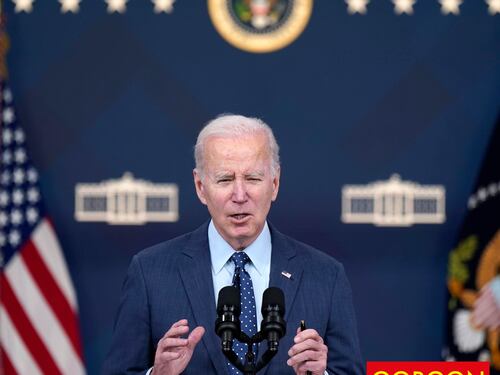 La satira del giorno. Biden abbatte altri palloni