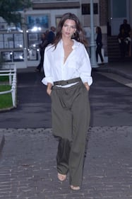 Emily Ratajkowski, nuda a Marrakesh 18