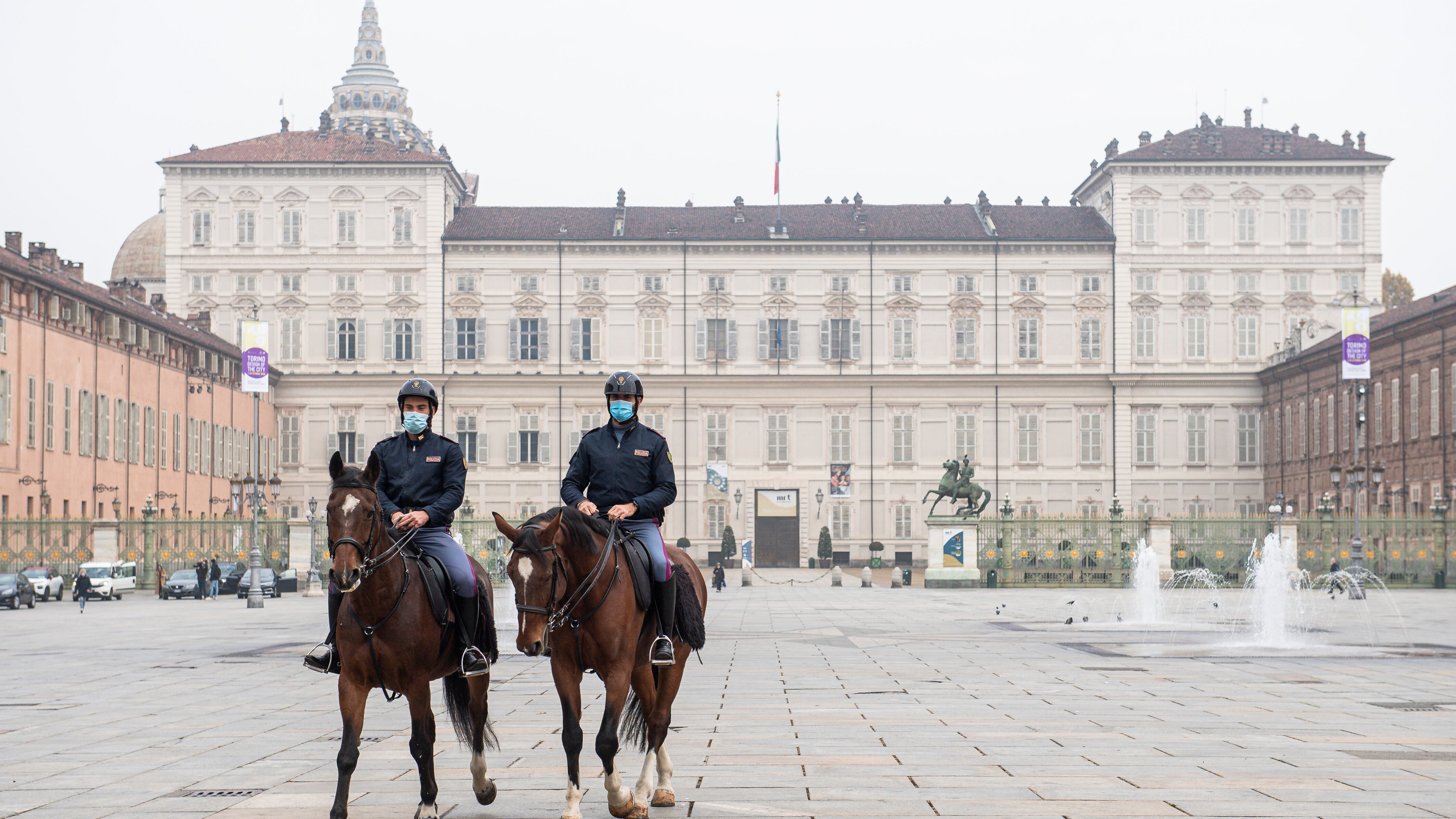 I medici voglion chiuder tutto: "Il Piemonte in zona rossa"