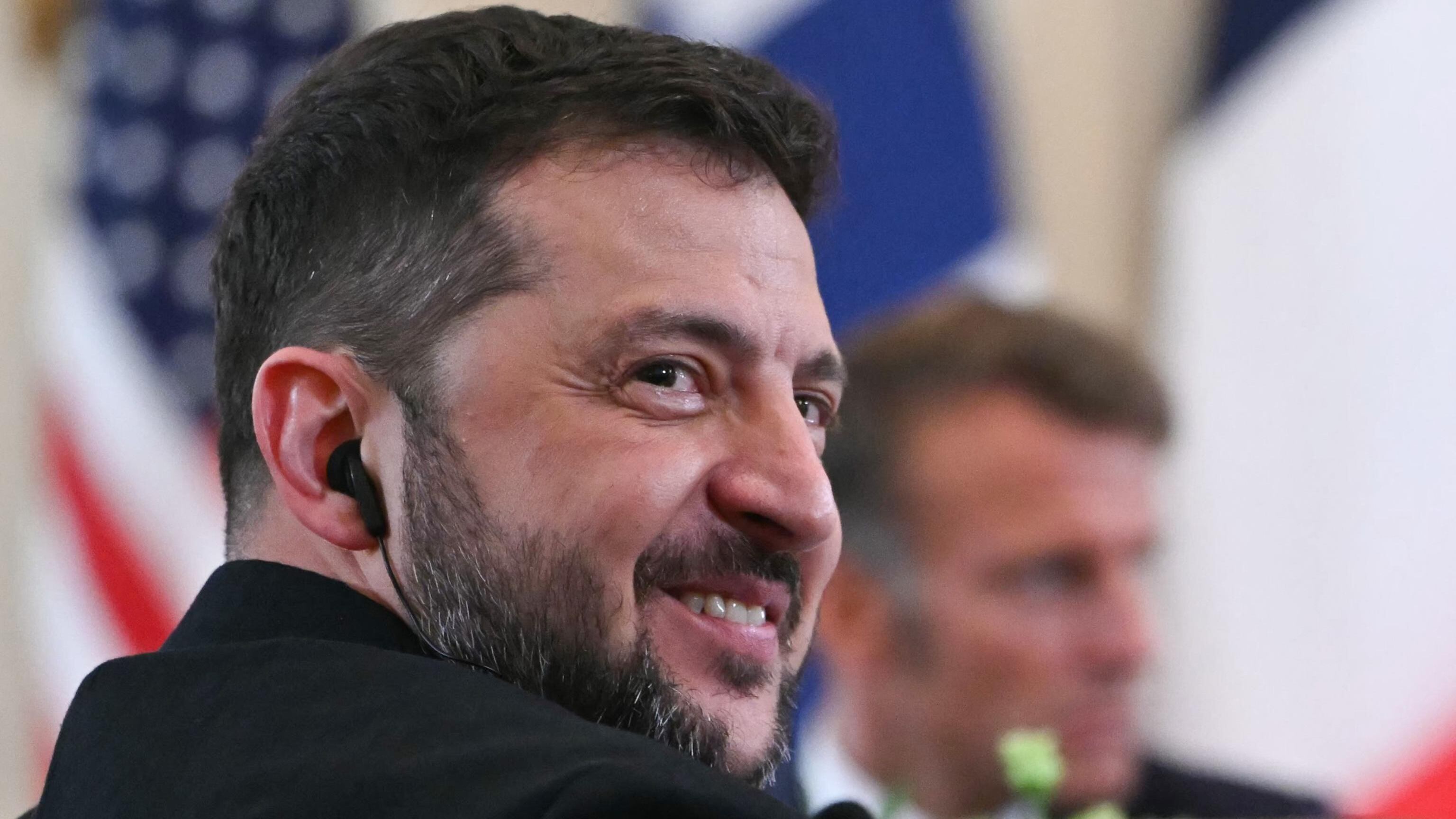 I sorrisi e i "grazie". La lezione europea ha messo in scena un altro Volodymyr