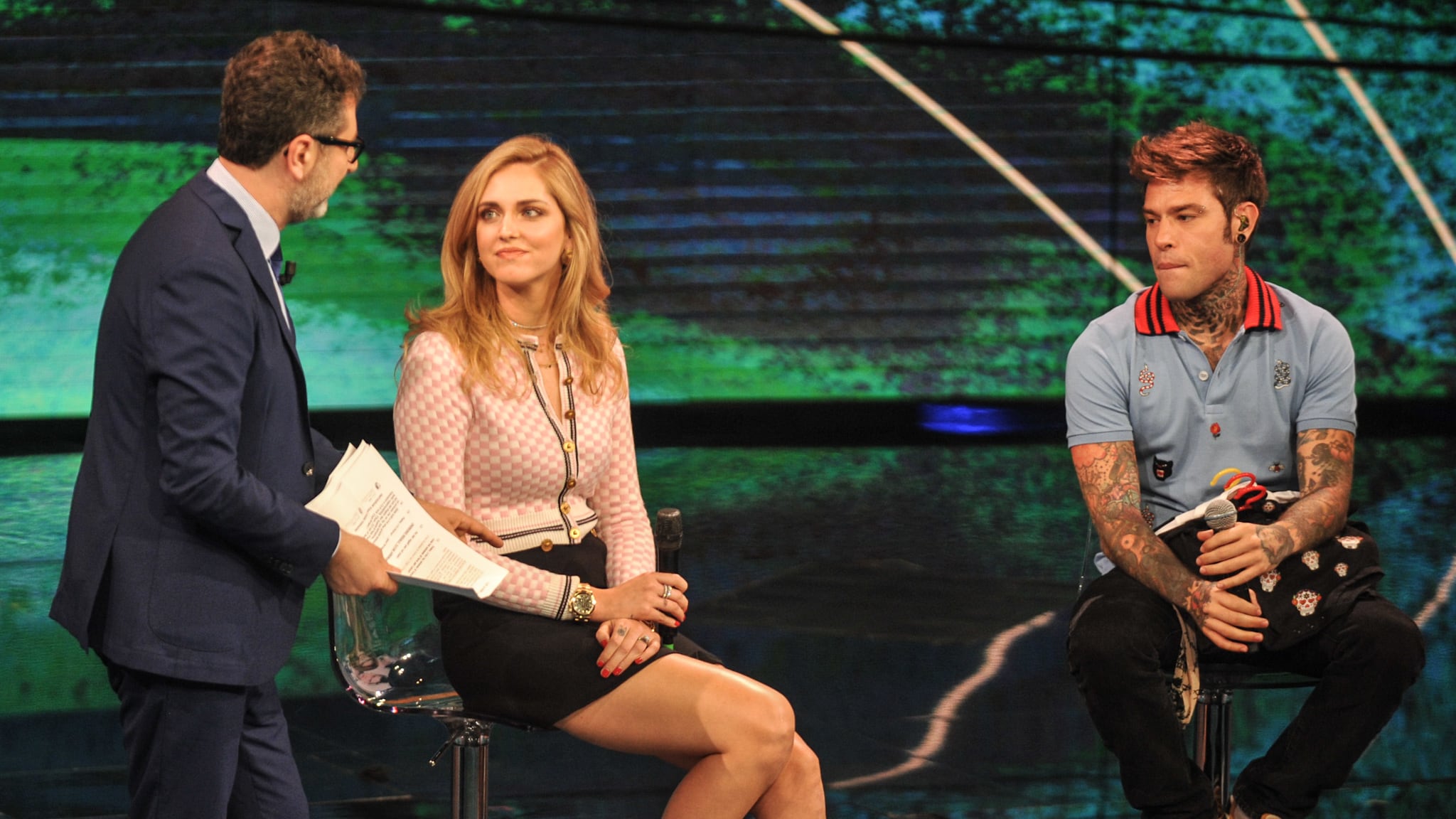 La strana farsa Rai-Fedez: dalle censure al tappeto rosso