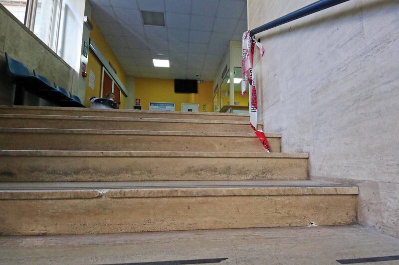 Sparatoria in ospedale a Napoli 4
