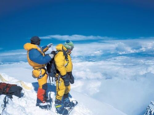 Giù dall'Everest con lo snowboard e Marco Siffredi scompare nel nulla