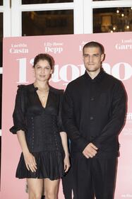 Laetitia Casta e  Louis Garrel per il film "L'uomo fedele"  5