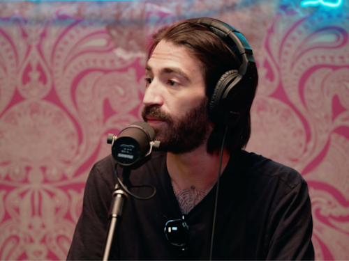 Mezzo miliardo di euro investiti, 2mila posti di lavoro creati in 3 anni, 35 milioni di tasse versate per le barche e “l’amore” per Meloni: cosa ha detto Leonardo Maria Del Vecchio nel podcast di Fedez