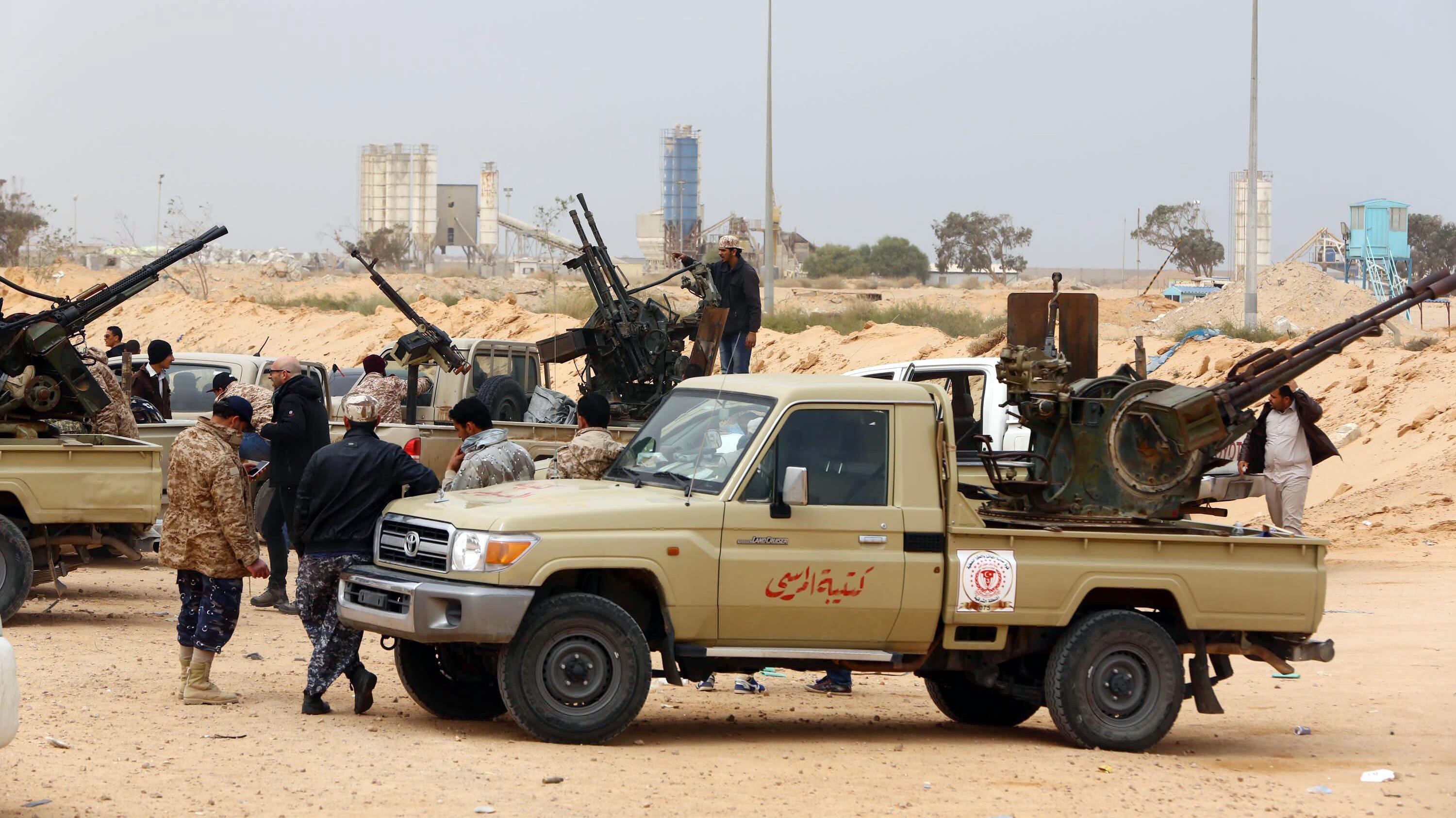 Guerra a un passo dall'Italia Bombe Usa sull'Isis in Libia
