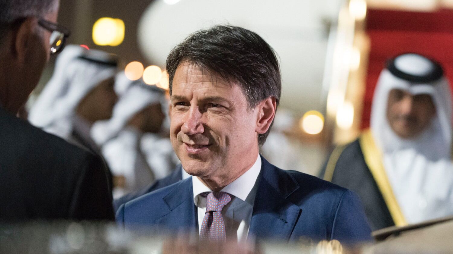 Redditi, proprietà e auto dei politici