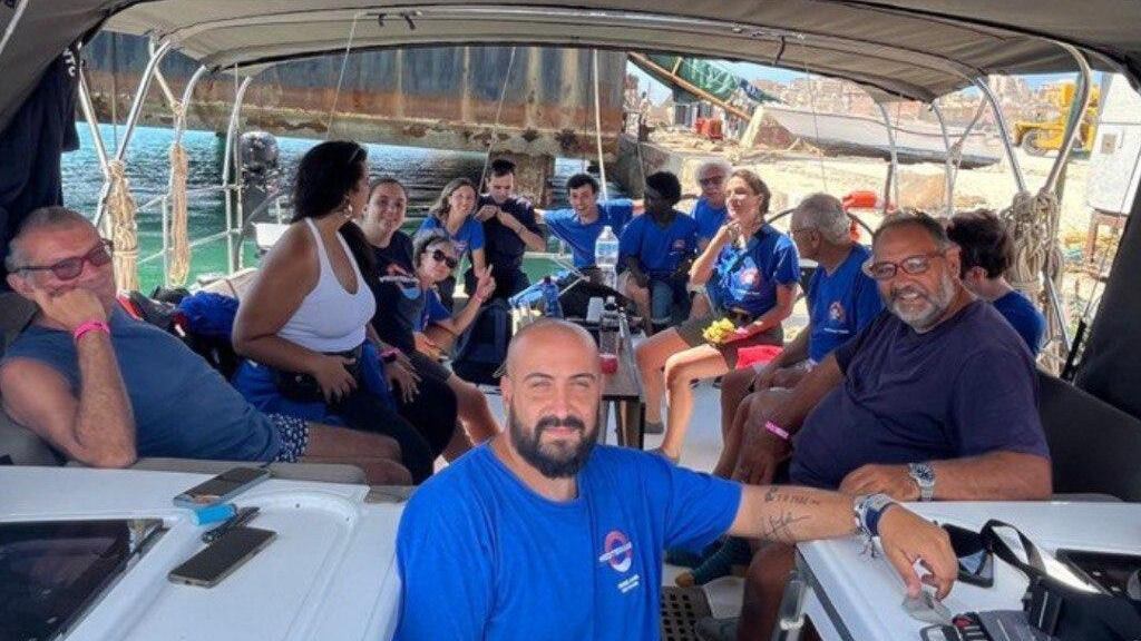 La benedizione di Papa Francesco alla nave dell'ong "Mediterranea"