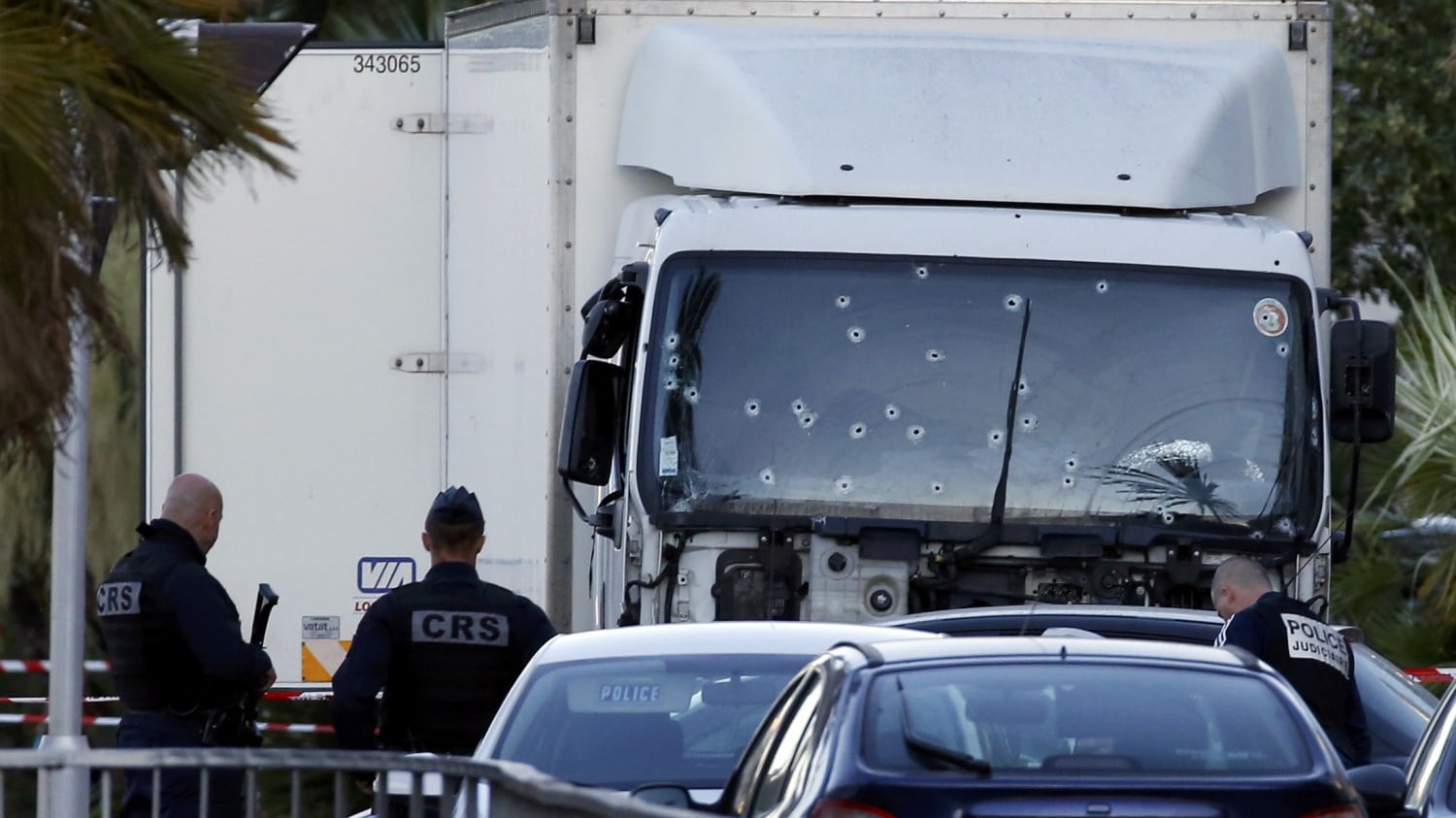 Nizza, l'inchiesta: "Sicurezza adeguata all'evento"