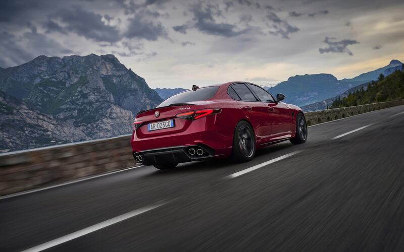 Nuove Alfa Romeo Giulia e Stelvio Quadrifoglio, guarda tutte le foto 7