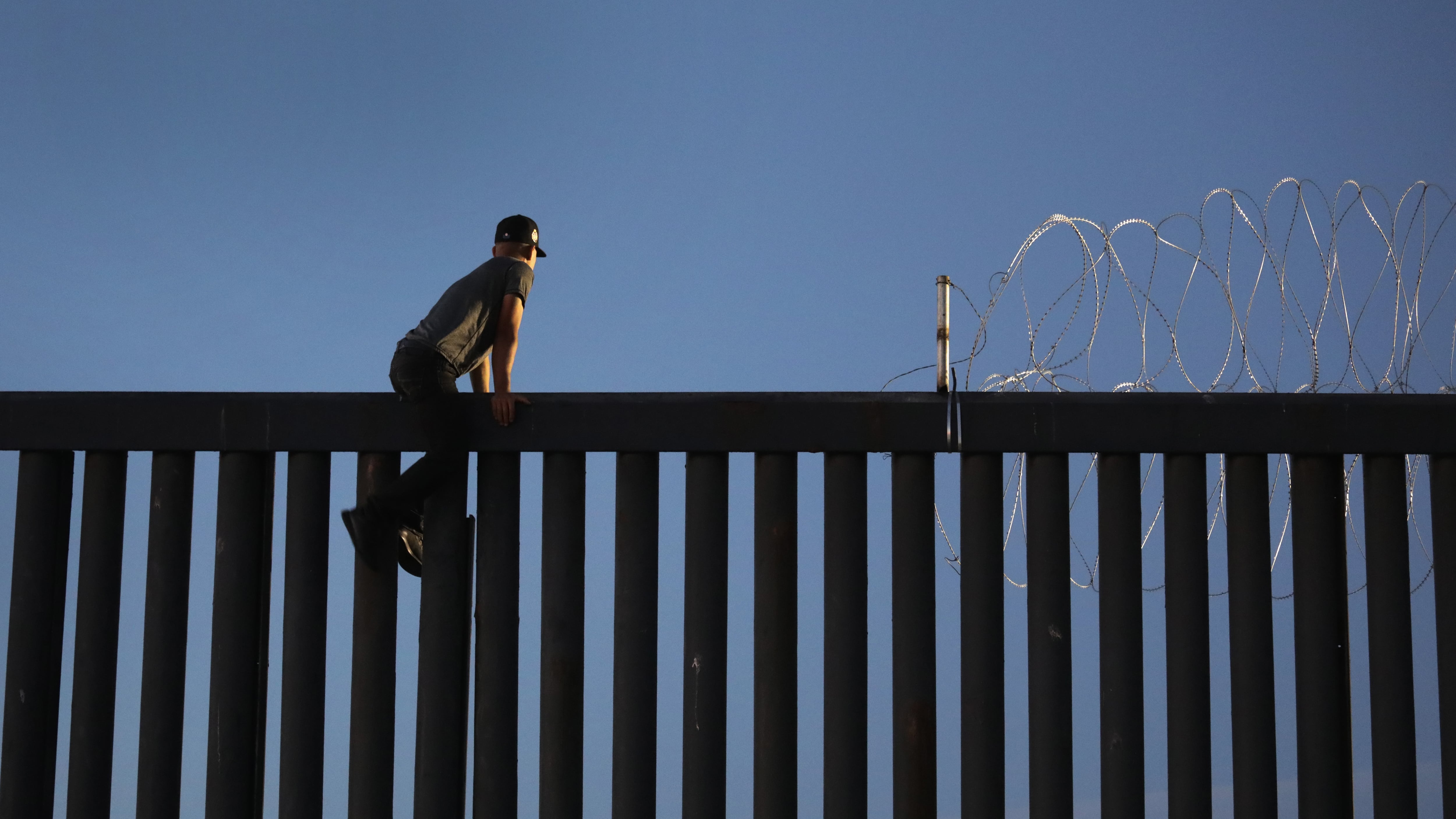Carovana migranti, Trump: "Tornate a casa"