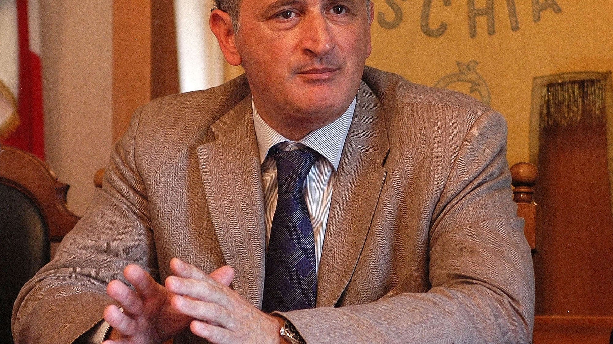 Tangenti Ischia, Ferrandino si dimette da sindaco