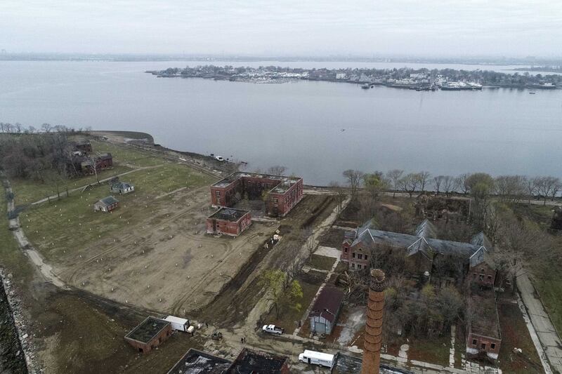 Hart Island, l'isola di New York dove verranno sepolti i morti di coronavirus 5