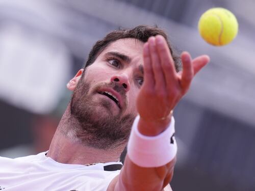 Internazionali, impresa di Andrea Pellegrino: batte Tiafoe in due set, agli ottavi possibile derby con Sinner