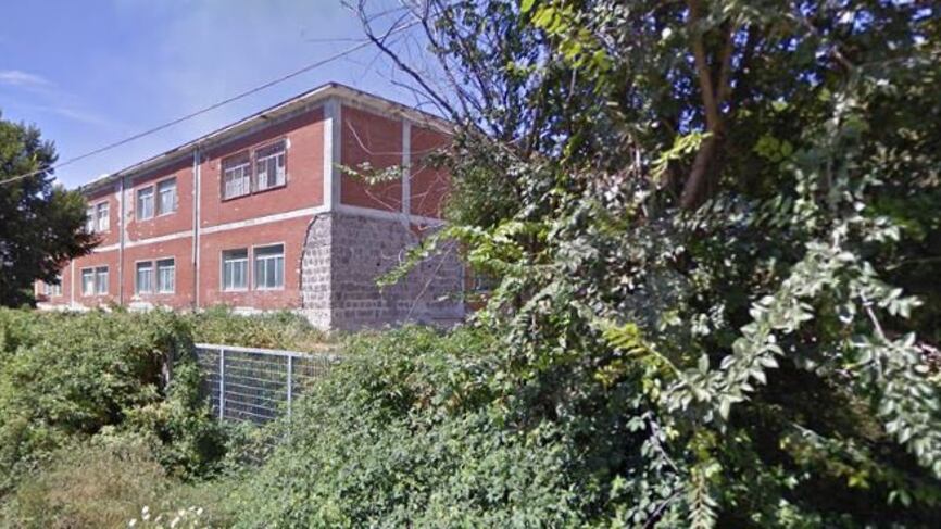 Caserta, detenuto aggredisce il suo educatore in carcere