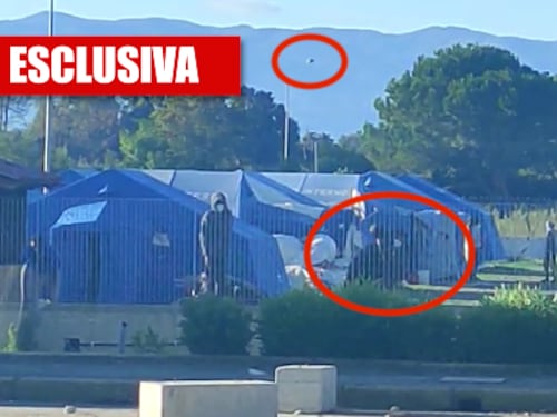 Migranti forzano la zona rossa: sassaiola choc sugli agenti