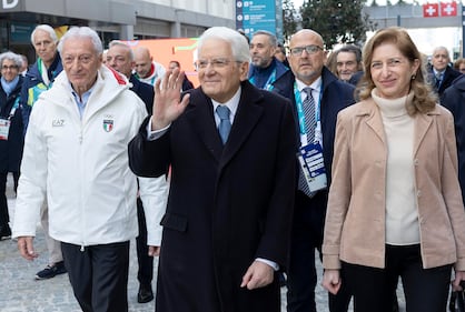 Mattarella al Villaggio olimpico di Milano 11