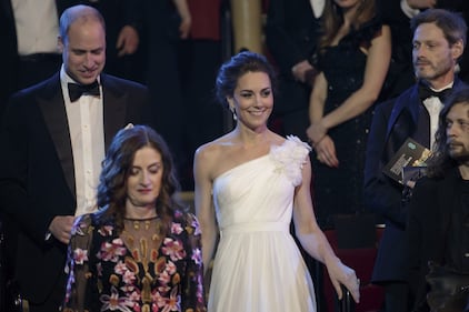 Kate Middleton in bianco ai Bafta 2019 6