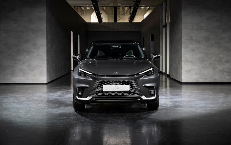 Lexus LBX - Guarda le foto dell'anteprima 9