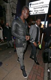 Balotelli in discoteca 11