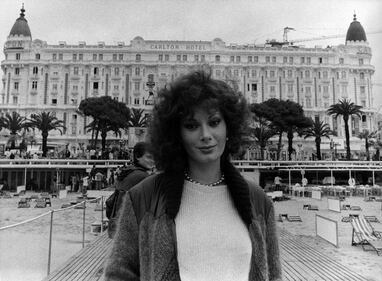 Edwige Fenech: l'icona sexy che non ha paura di invecchiare 6