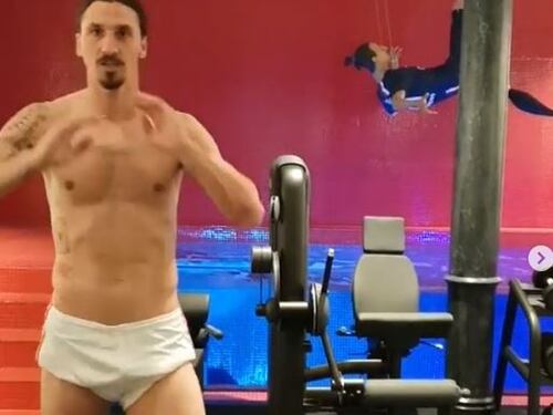 Ibrahimovic, allenamento hot su Instagram: le sue tifose in delirio