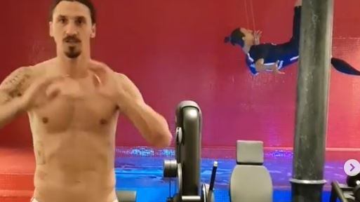 Ibrahimovic, allenamento hot su Instagram: le sue tifose in delirio