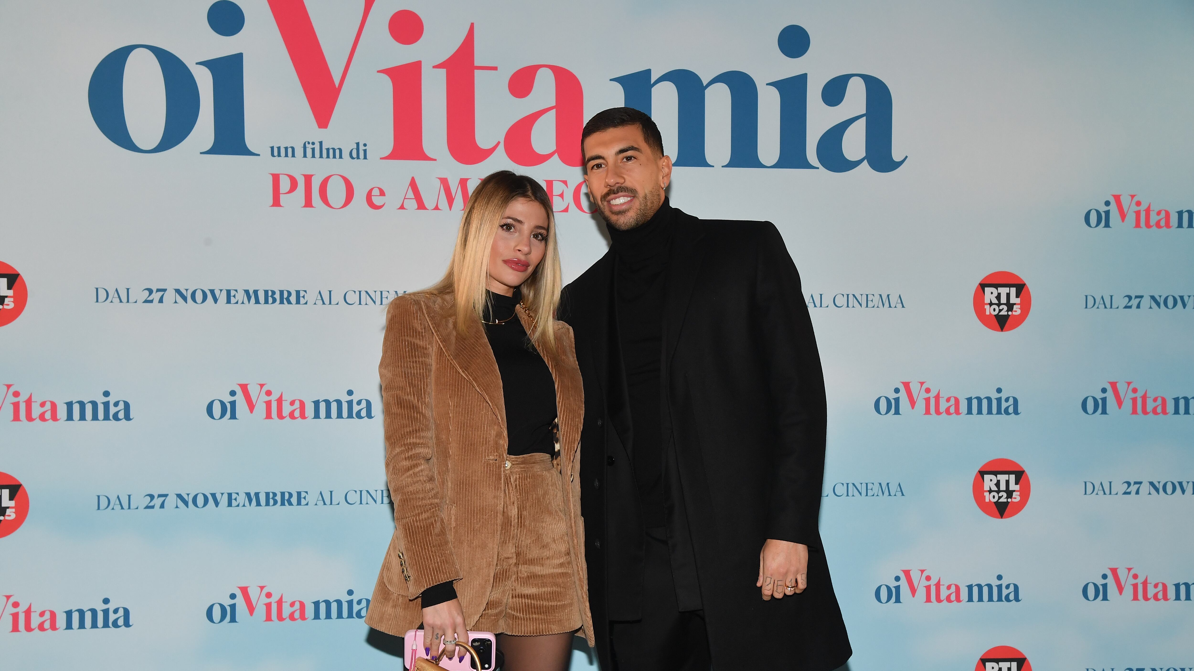 Ibiza, il gender reveal allo stadio, le nozze nella chiesa di Totti e Ilary: la storia tra Chiara Nasti e Mattia Zaccagni