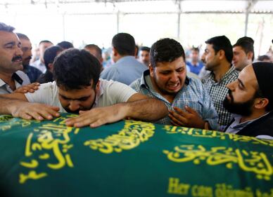 Gaziantep piange le vittime del terrorismo 6