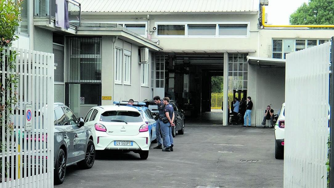 Due incidenti sul lavoro in una mattina: un morto e un ferito grave