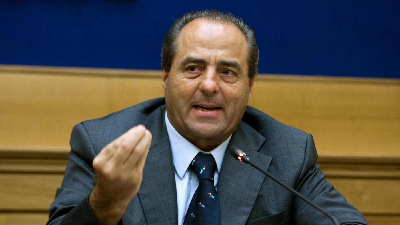 Il solito Di Pietro: "Ma quale riabilitazione, Berlusconi è un condannato che ha scontato la pena"